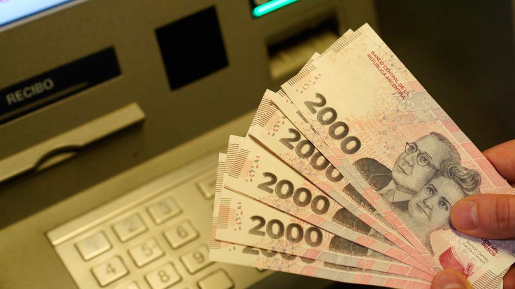 1010x567_dinero-cajero-468804-121325