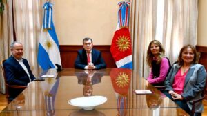 1010x567_roberto-moro-casa-gobierno-492686-145329