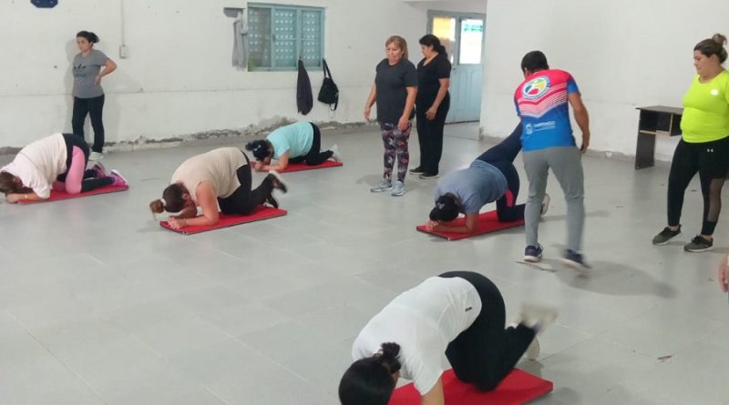 EDUCACION-FISICA-CENTROS-DE-SALUD-800x445