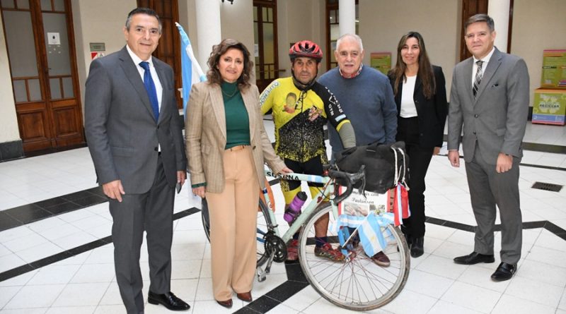 Intendente-ciclista-800x445