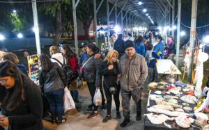 feria-artesanal-Parque-Oeste-2048x1274