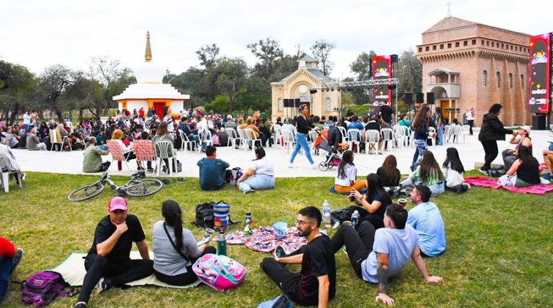 festival-800x445