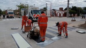 demarcacion-de-sendas-de-Avenida-Colon-800x445
