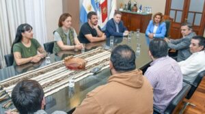 Intendente-fundacion-Espartanos-800x445