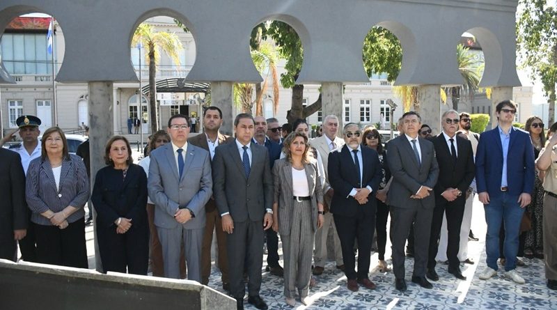 Intendente-acto-independencia-Libano-800x445