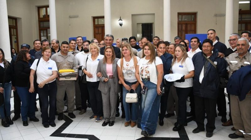 Intendente-uniformes-Calidad-de-Vida-800x445