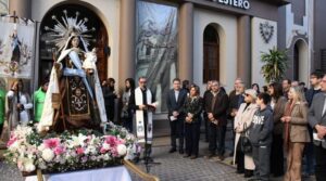 visita-Virgen-del-Carmen-a-la-Municipalidad-800x445