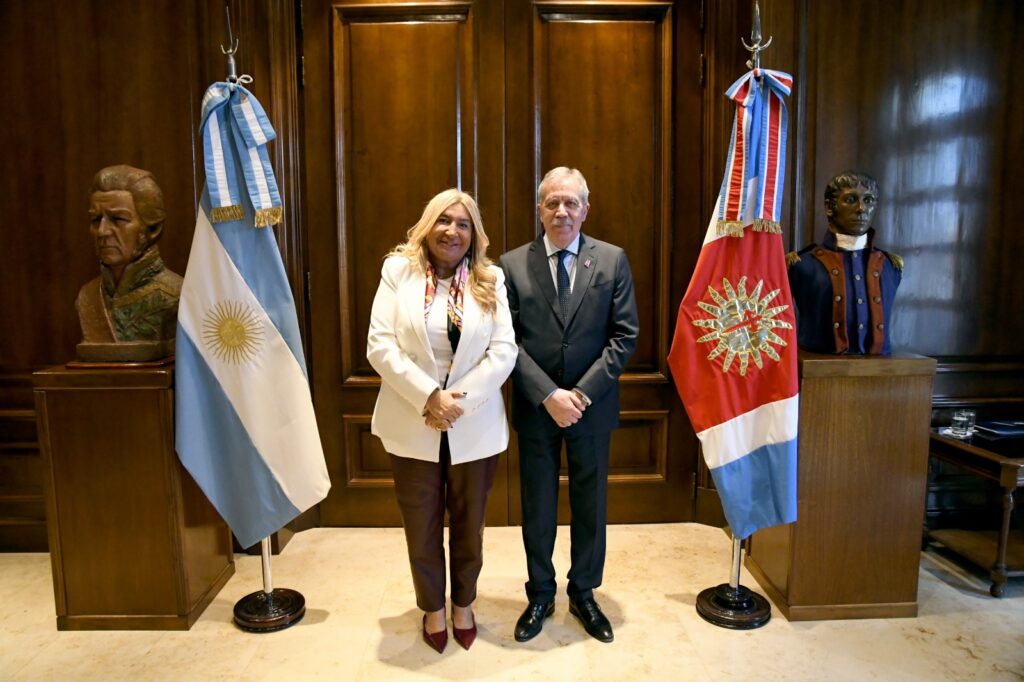 prensa-0743ce95ab03959b37b9