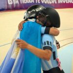 Rubén Ramos y Marcos Méndez consiguieron el oro en ciclismo pista. Foto: Redes Sociales (@coargentina)