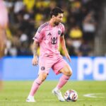 Lionel Messi controla la pelota durante la derrota del Inter Miami. Foto: Agencia NA (@InterMiamiCF).