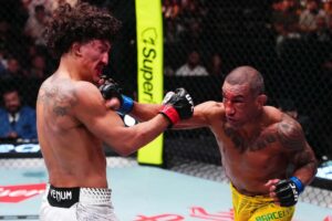 Roanis Barcelos vs. Raúl Rosas Jr. Foto: Agencia NA (UFC).
