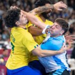 Argentina venció a Brasil en handball. Foto: Agencia NA (@albicelesteilu).