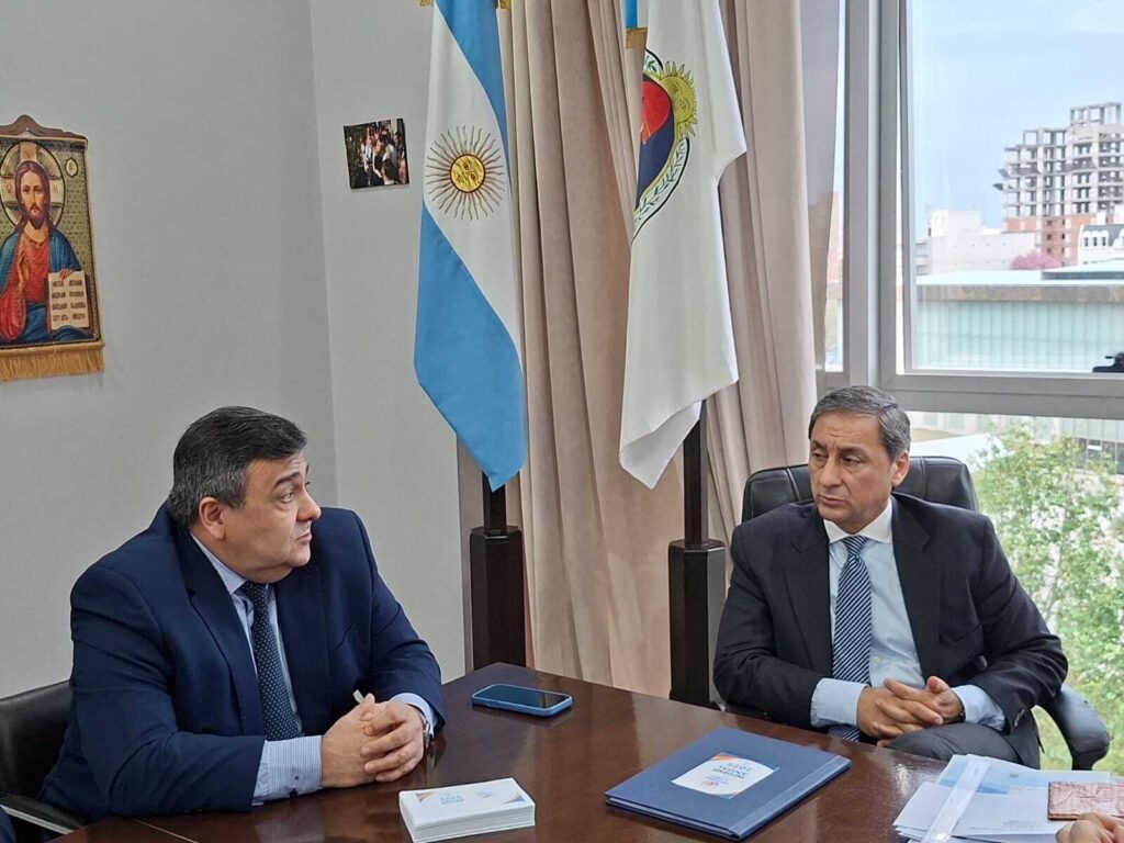prensa-dc5e03832bd3be9cbbf8